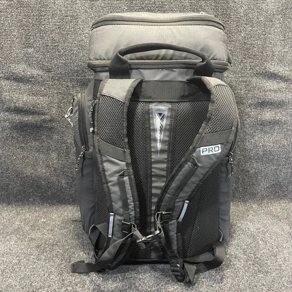 Arctic‎ Zone 10005805 Titan PRO 26-Can Deep Freeze Backpack Cooler w/ Ice Walls